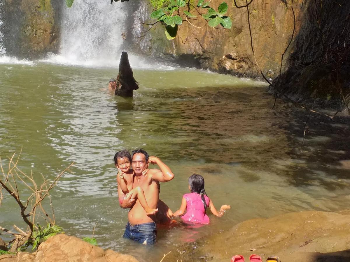 Srey Leap Homestay Banlung Экстерьер фото